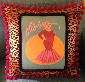 pillow_pink_flamingos